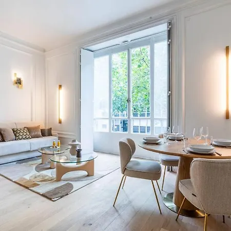 Conviviale Et Elegant 17